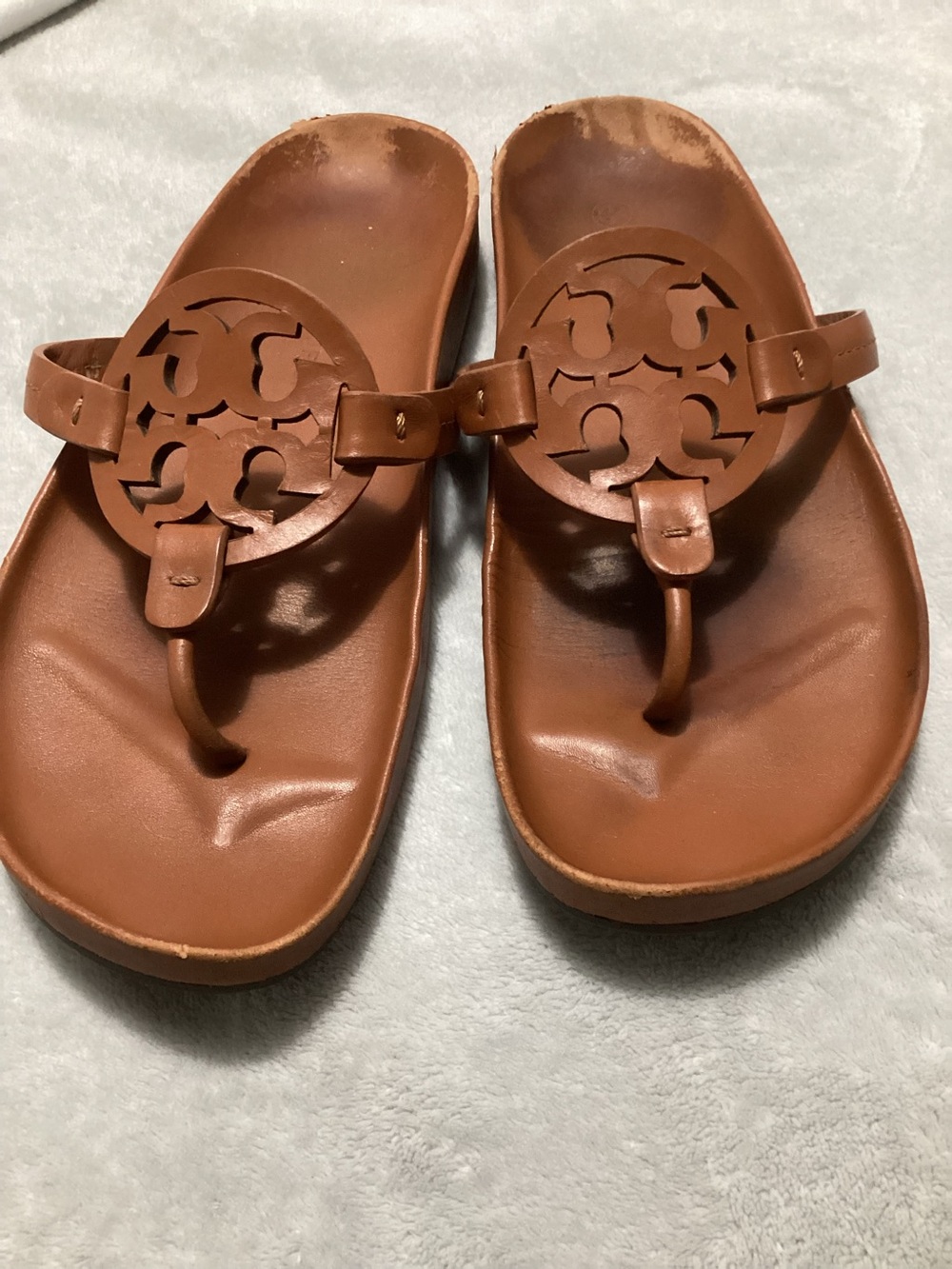 Tory Burch Miller Women’s Tan Leather Logo Thong Sandals